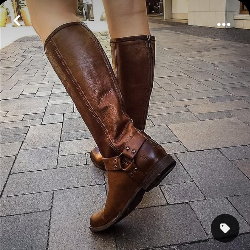 Frye Phillip Harness Boots EUC size 6 - Dark Brown